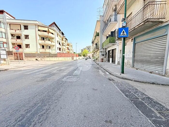 Appartamento bilocale in vendita in Via Cupa del Principe, Napoli