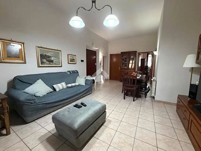 Appartamento quadrilocale in vendita in Via Giuseppe Verdi, Pistoia