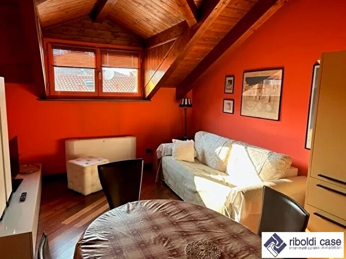 Appartamento bilocale in vendita in Monza