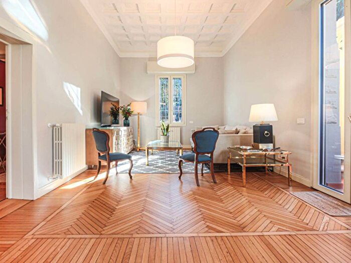 Appartamento con 6 locali in affitto in Via delle Forbici, Salviatino San Domenico, Firenze