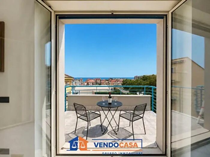 Appartamento monolocale in vendita in Via Como, Loano