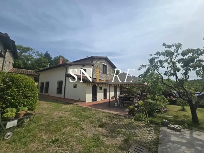 Casa con 6 locali in vendita in Via della Mulinaccia, Barberino Di Mugello