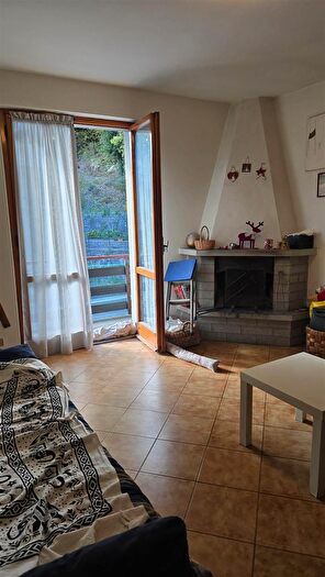 Appartamento quadrilocale in vendita in Pievepelago