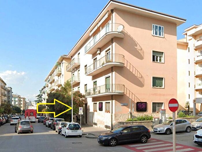 Appartamento trilocale in affitto in Viale Antonio Mellusi, Sala Mellusi, Benevento