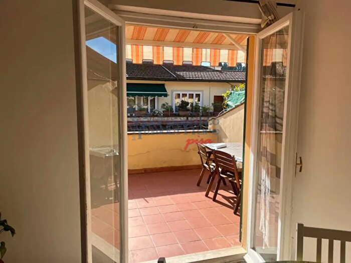 Appartamento quadrilocale in affitto in Firenze
