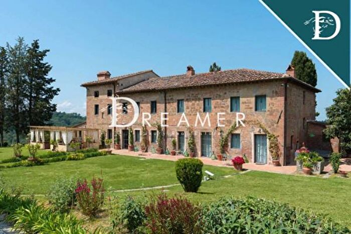 Casa con 6 locali in vendita in Località Agliati, Palaia