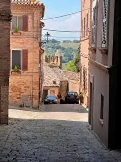 Casa con 6 locali in vendita in Civitanova Marche, Civitanova Marche