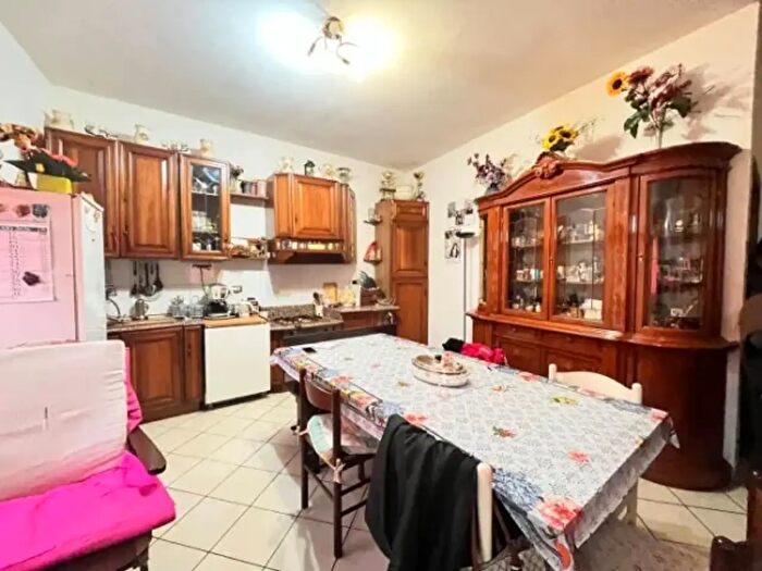 Appartamento trilocale in vendita in Via Enrico Celestini, Vasanello