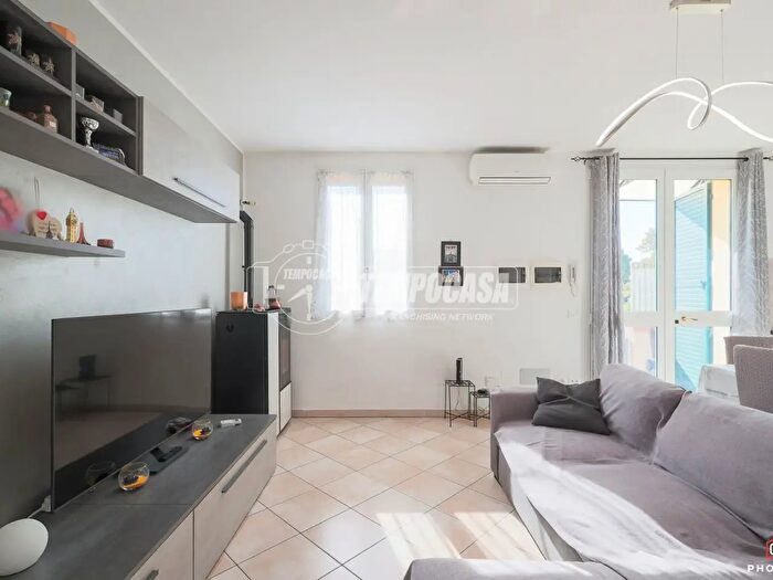 Appartamento trilocale in vendita in Via Corradina, Ravenna