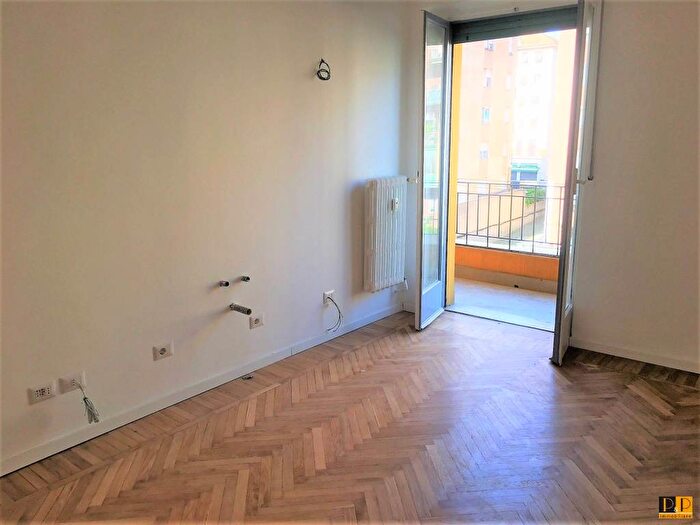 Appartamento bilocale in affitto in Largo dei Gelsomini, Giambellino, Milano