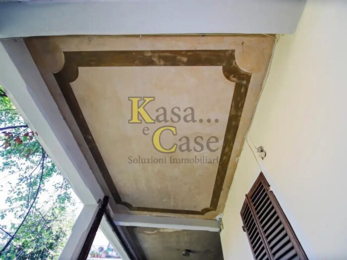 Casa con 6 locali in vendita in Via Re Umberto, San Benigno Canavese