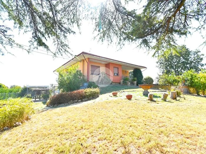 Casa quadrilocale in vendita in Unifamiliare Via Celletta dell'Olio, Santarcangelo Di Romagna