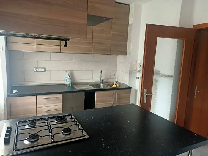 Appartamento quadrilocale in vendita in Via Soprasasso, Trento