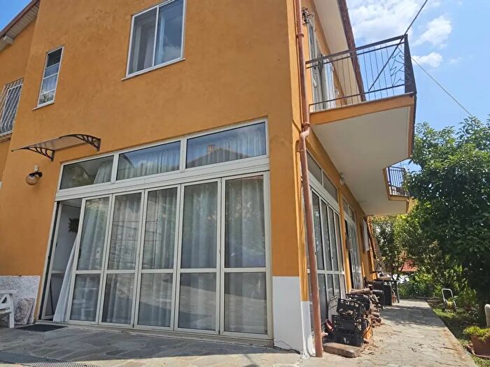 Casa con 9 locali in vendita in Via Case Soprane, Casanova Lerrone