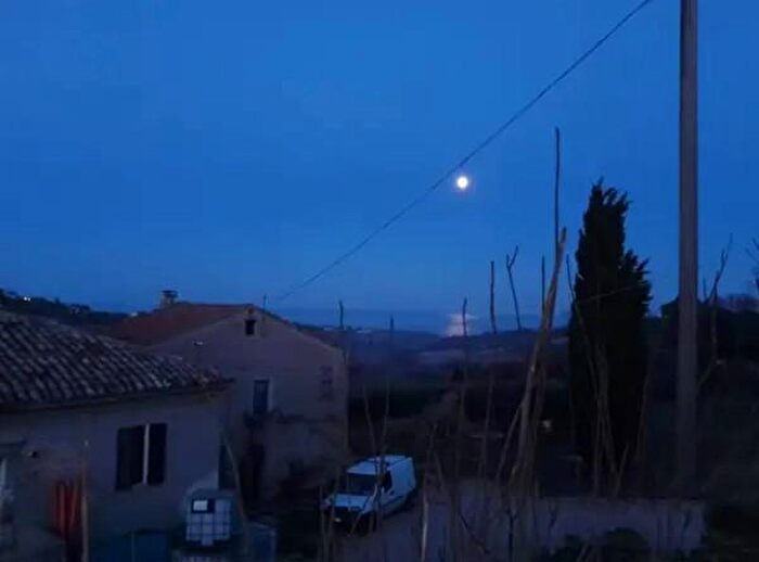 Casa con 6 locali in vendita in Contrada Asola, Civitanova Marche