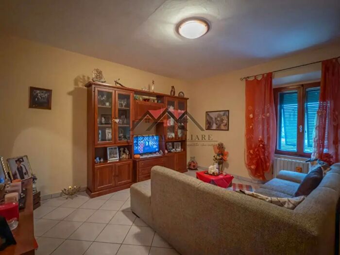 Appartamento quadrilocale in vendita in Pomarance