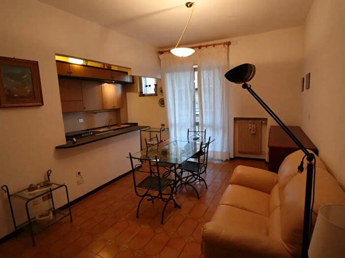 Appartamento trilocale in vendita in Via Cavour, Andora