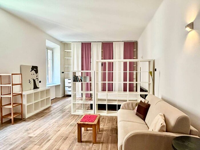 Appartamento monolocale in affitto in Via Giacomo Pinaroli, Cadore, Milano