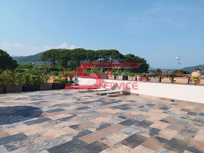 Appartamento con 5 locali in vendita in Pieve A Nievole