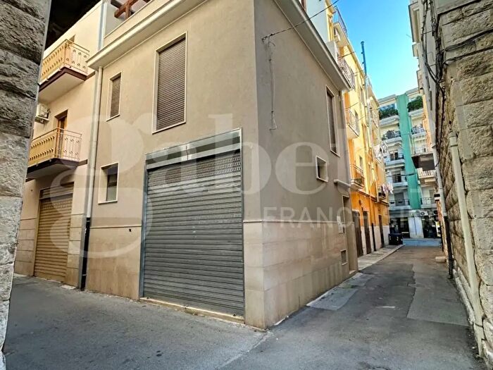 Appartamento in vendita in Zona Piazza Venezuela, Corato