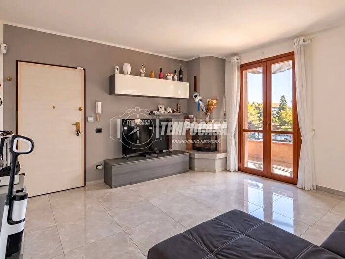 Appartamento trilocale in vendita in Via Lucio Anneo Seneca, Reggio nell'Emilia