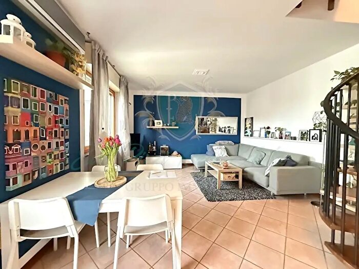 Appartamento bilocale in vendita in Via dei Pescatori, Lodi