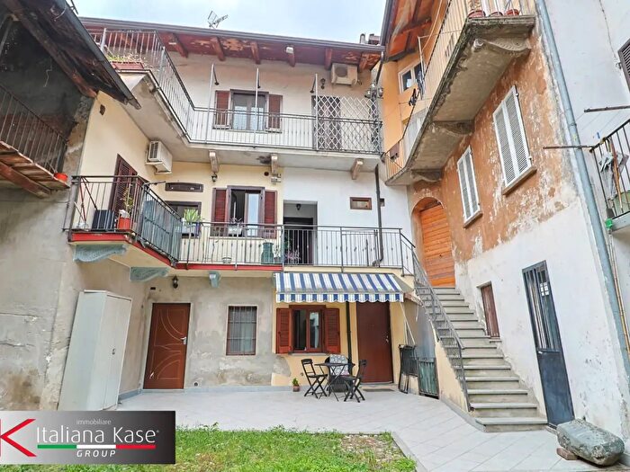 Casa quadrilocale in vendita in Via Petitti, Caluso