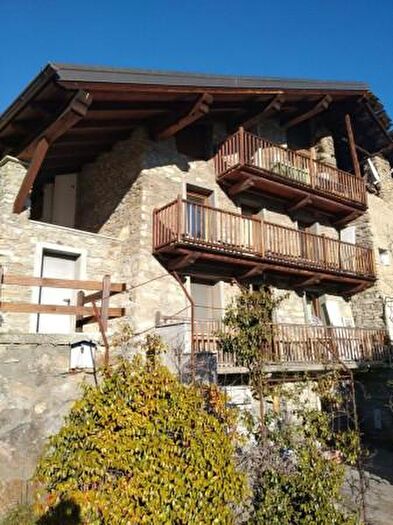 Casa quadrilocale in vendita in Sarre