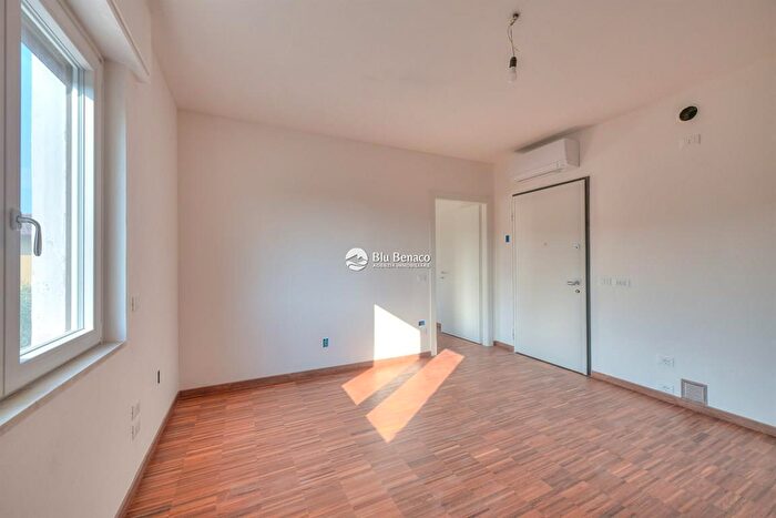 Appartamento bilocale in vendita in Via Galileo Galilei, Toscolano Maderno