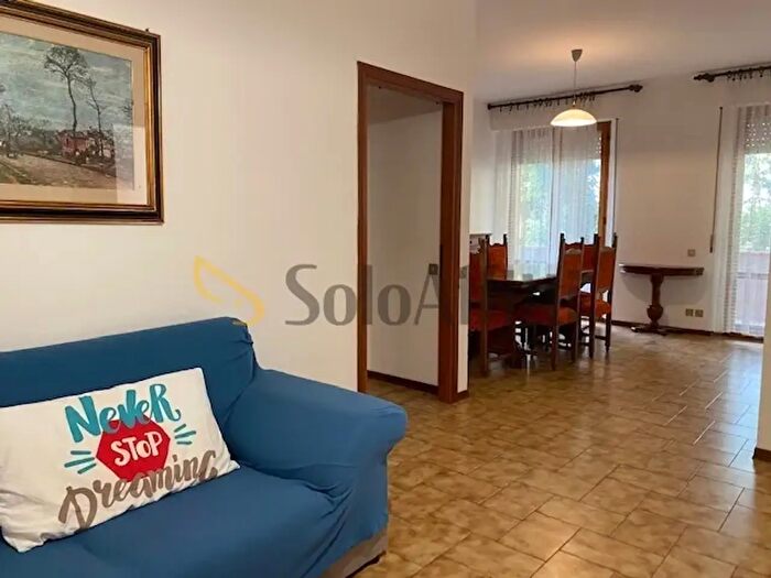 Appartamento quadrilocale in affitto in Via Piemonte, Siena