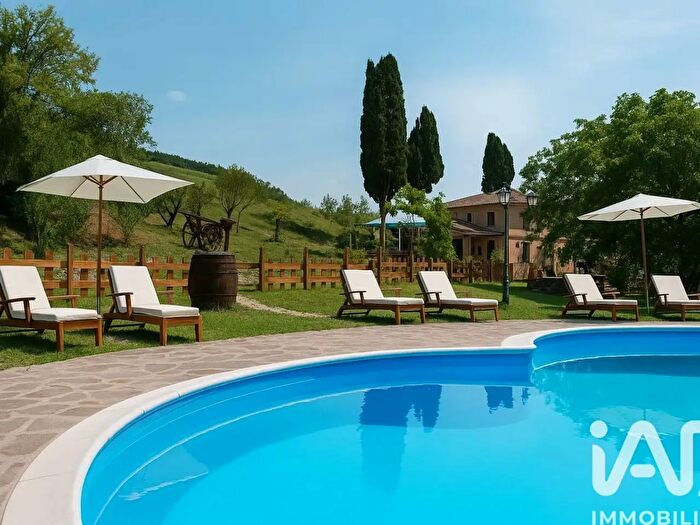 Casa con 18 locali in vendita in Via Spugnole, Scarperia e San Piero
