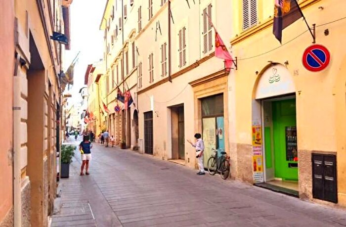 Appartamento trilocale in vendita in Via del Palazzaccio, Foligno