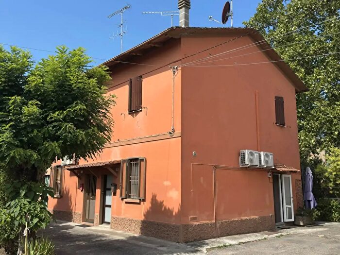 Appartamento quadrilocale in vendita in Via Castagnolino, Bentivoglio