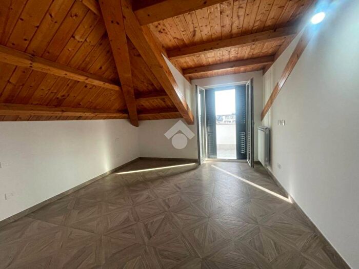 Appartamento quadrilocale in affitto in Via Madonna delle Grazie, Centro, Mugnano di Napoli