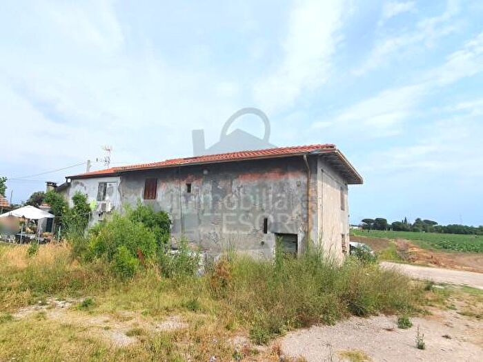 Casa quadrilocale in vendita in Via Bargellona, Santarcangelo Di Romagna