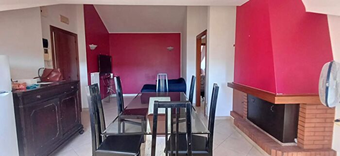 Appartamento quadrilocale in vendita in Via delle Legioni Romane, Fermo