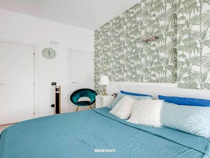 Appartamento bilocale in affitto in Via Privata Ebro, Ripamonti Fondazione Prada, Milano