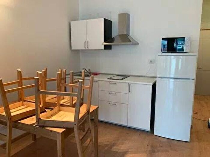 Appartamento monolocale in affitto in Centro, Carrara