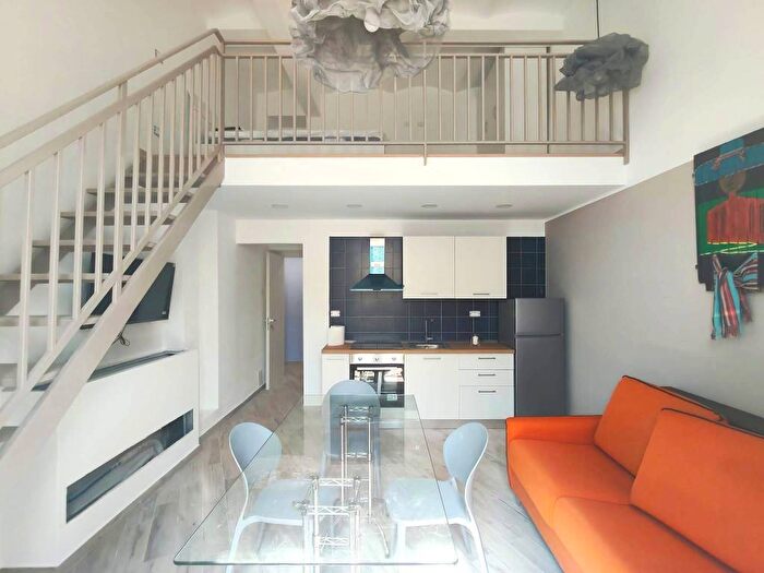 Appartamento bilocale in affitto in Via Cardinale Guglielmo Sanfelice, Porto Municipio, Napoli