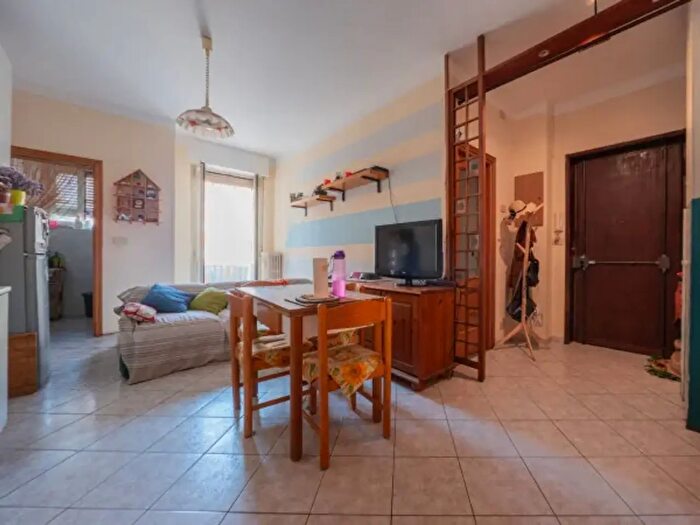 Appartamento trilocale in vendita in Via Gioacchino Rossini, Asti