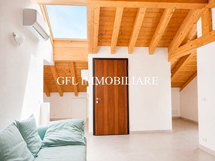 Casa bilocale in affitto in Boschetto, Camogli