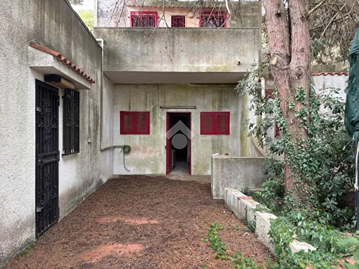 Casa quadrilocale in vendita in Via Lamia Vecchia, Martina Franca