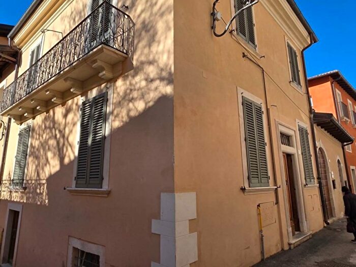 Appartamento bilocale in affitto in Via Accursio, Duomo Fontana Luminosa, LAquila