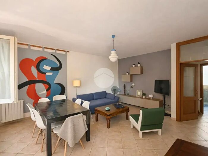 Appartamento trilocale in affitto in Via Pinarella, Cervia