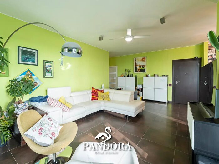 Appartamento in vendita in Via per Castelnovate, Cardano Al Campo