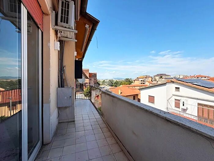 Appartamento quadrilocale in vendita in Via Alessandrini G, Montalto Di Castro