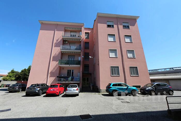 Appartamento trilocale in vendita in Via Sempione, Busto Arsizio