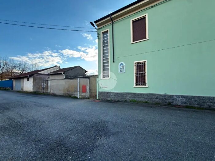 Casa con 6 locali in vendita in Via IV Novembre, Rive