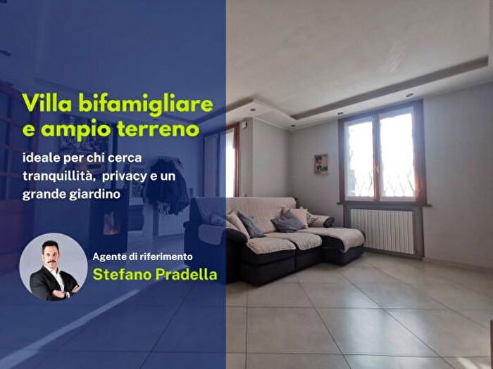 Casa quadrilocale in vendita in Via Sacco E Vanzetti, Guastalla