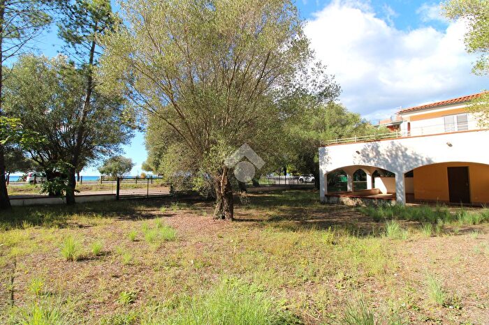 Casa con 5 locali in vendita in Via Carlo Pisacane, Vibonati